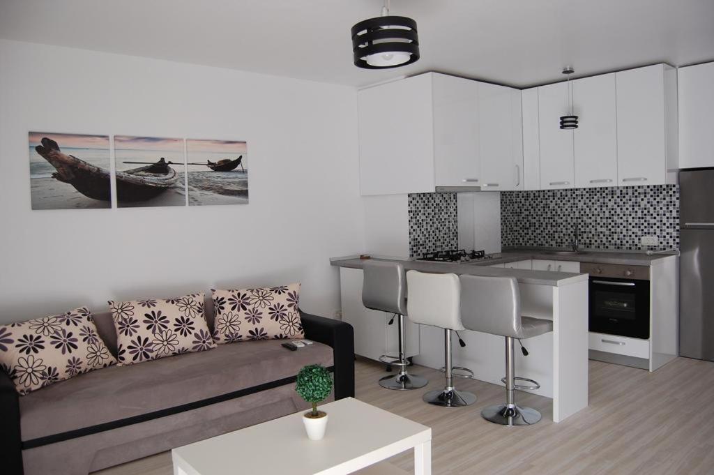 Apartament Ariadna Residence Констанца Экстерьер фото